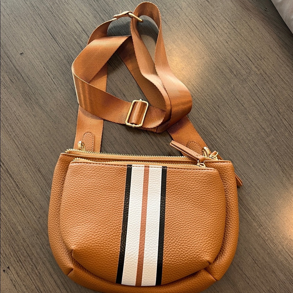 NWOT HAUTE SHORE Bag - Picture 2 of 10